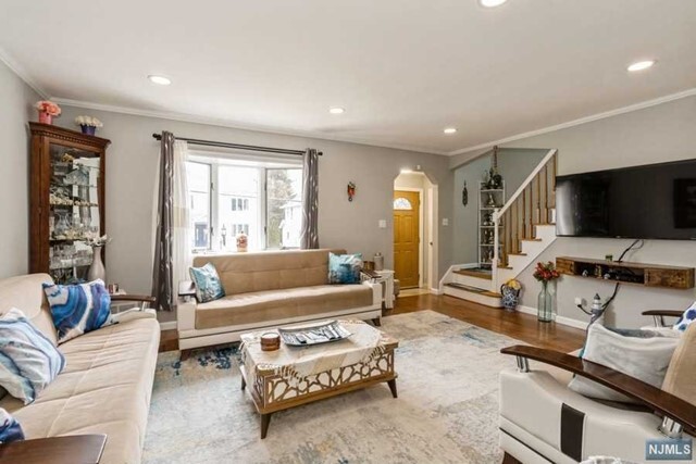 Property Photo:  112 Hamilton Avenue  NJ 07604 