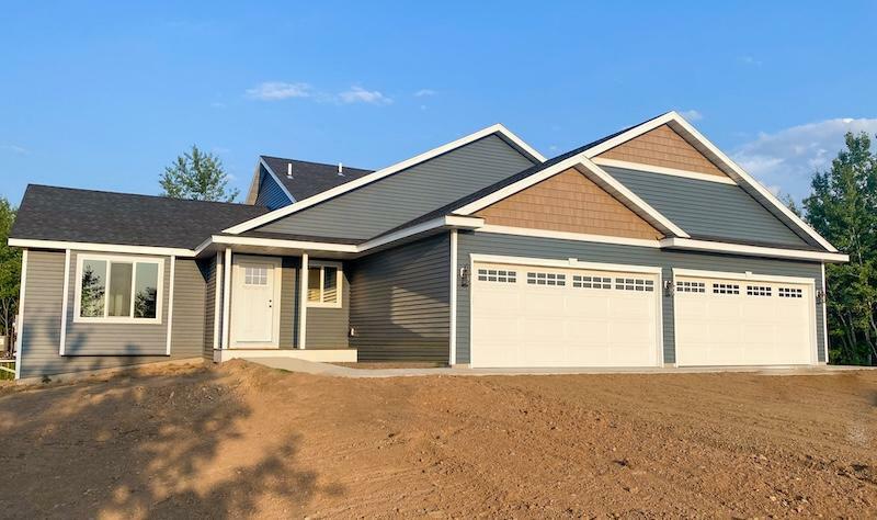 Property Photo:  5366 80th Street  MN 55371 