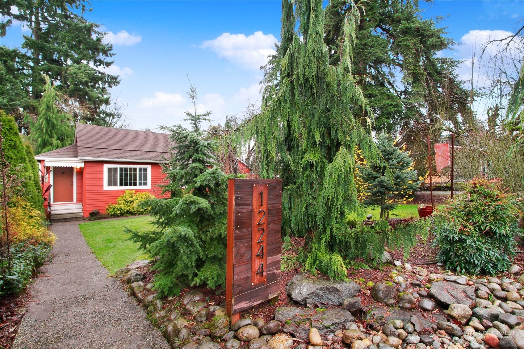 Property Photo:  12244 22nd Avenue S  WA 98168 