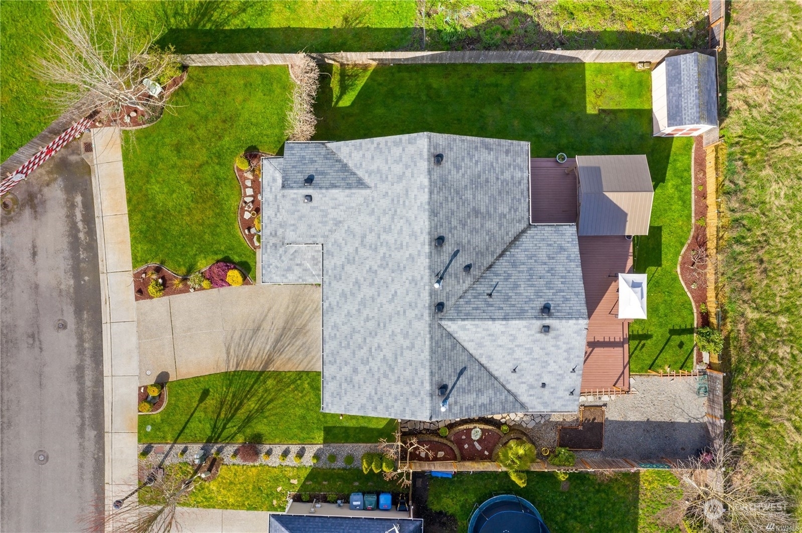Property Photo: 18316 100th Street Ct E WA 98391