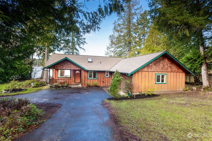 Property Photo:  278 Westcott Drive  WA 98250 