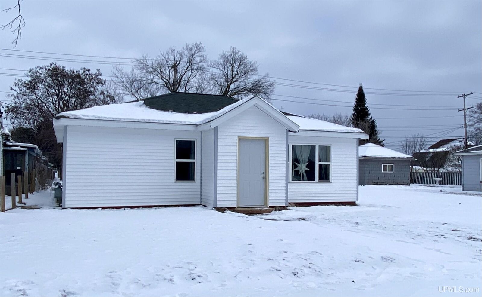 Property Photo: 526 N 21st MI 49829