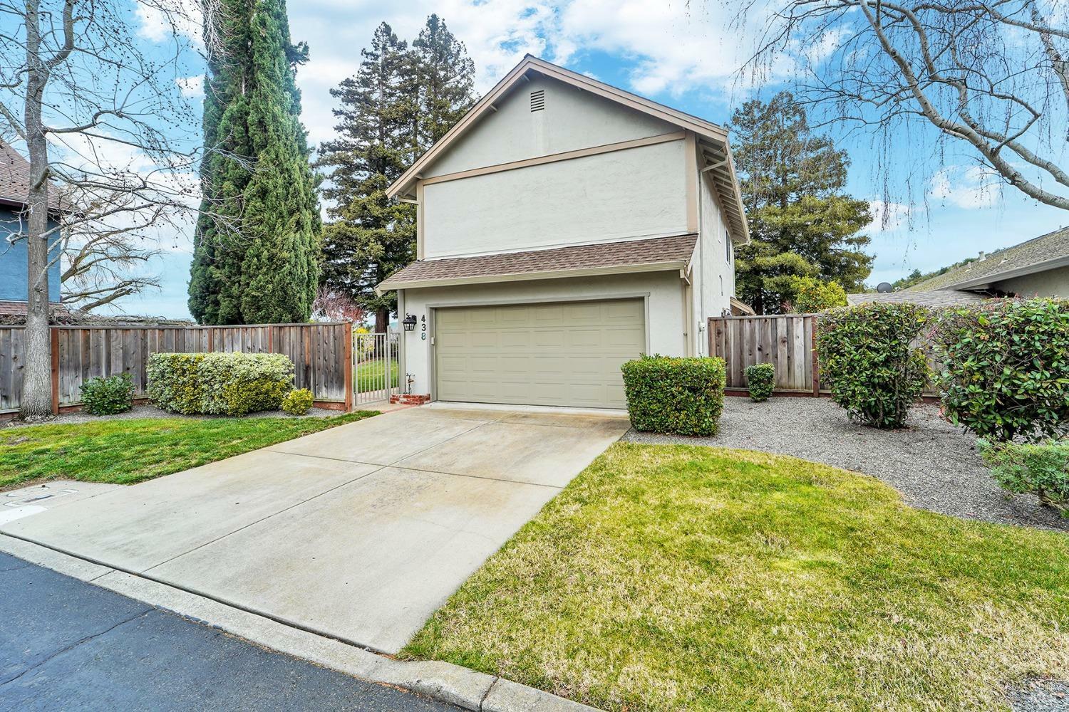 Property Photo:  438 Hawthorne Lane  CA 94510 