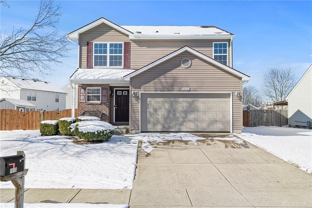 Property Photo: 1418 Vimla Way OH 45385