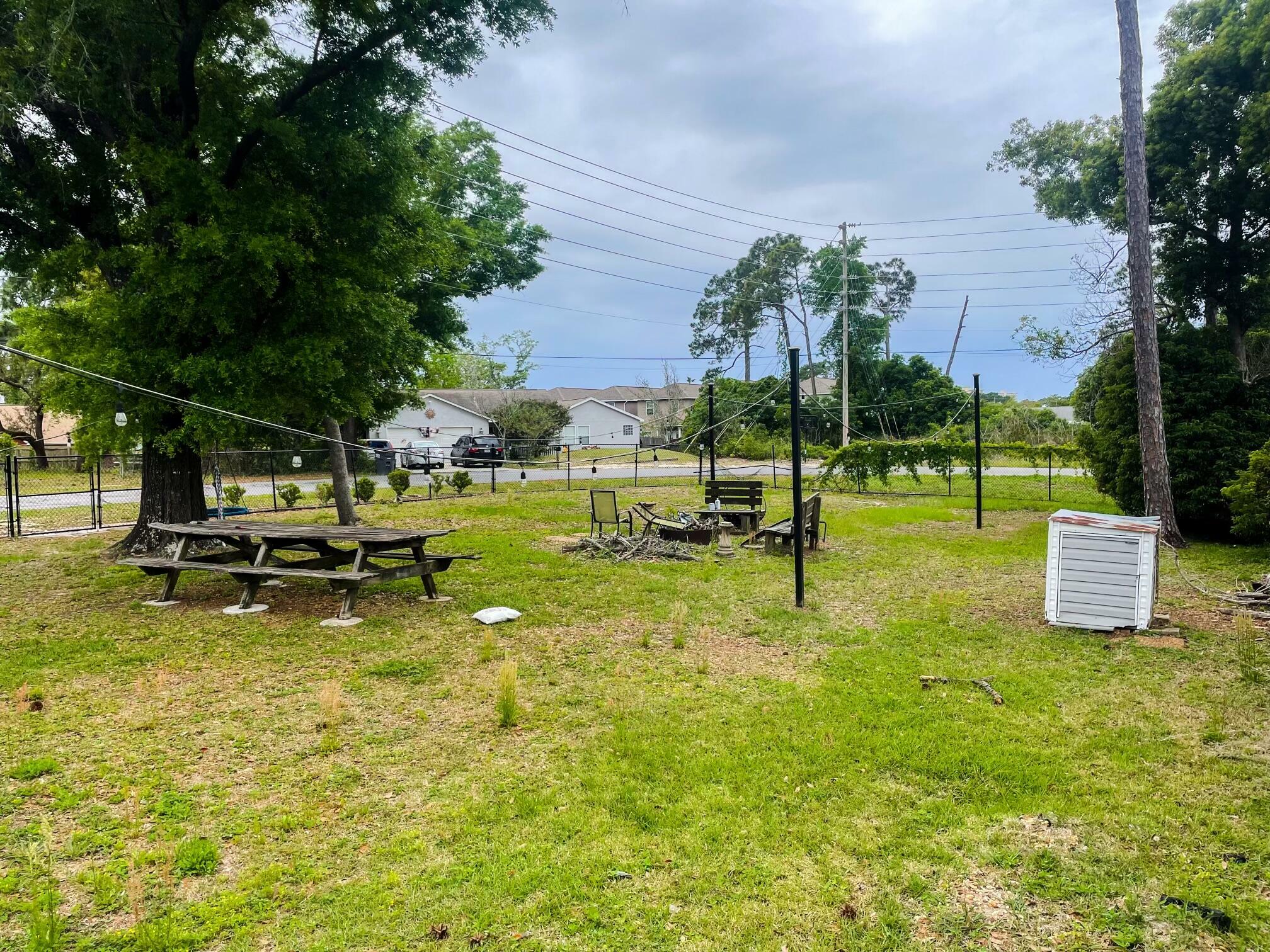 Property Photo:  Lot 8 Pine Drive  FL 32408 