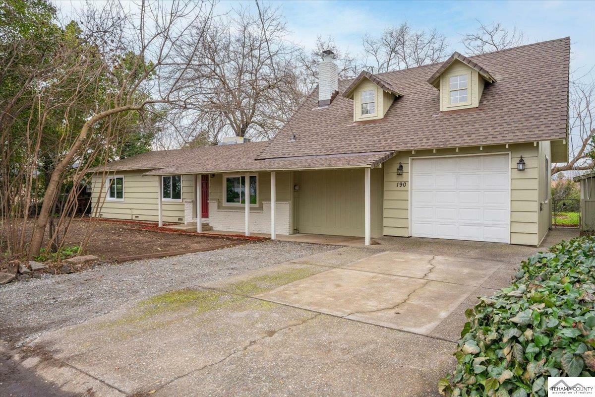 Property Photo:  190 Kaer Ave  CA 96080 