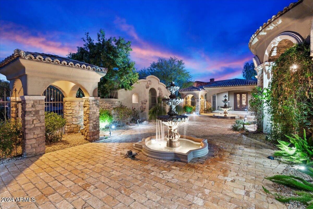 Property Photo: 10629 E Troon North Drive AZ 85262