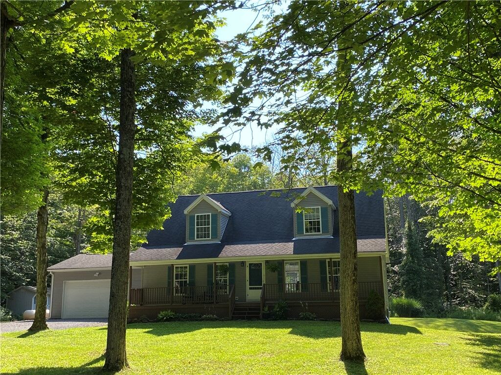 Property Photo:  1005 Honey Bee Lane  NY 14886 