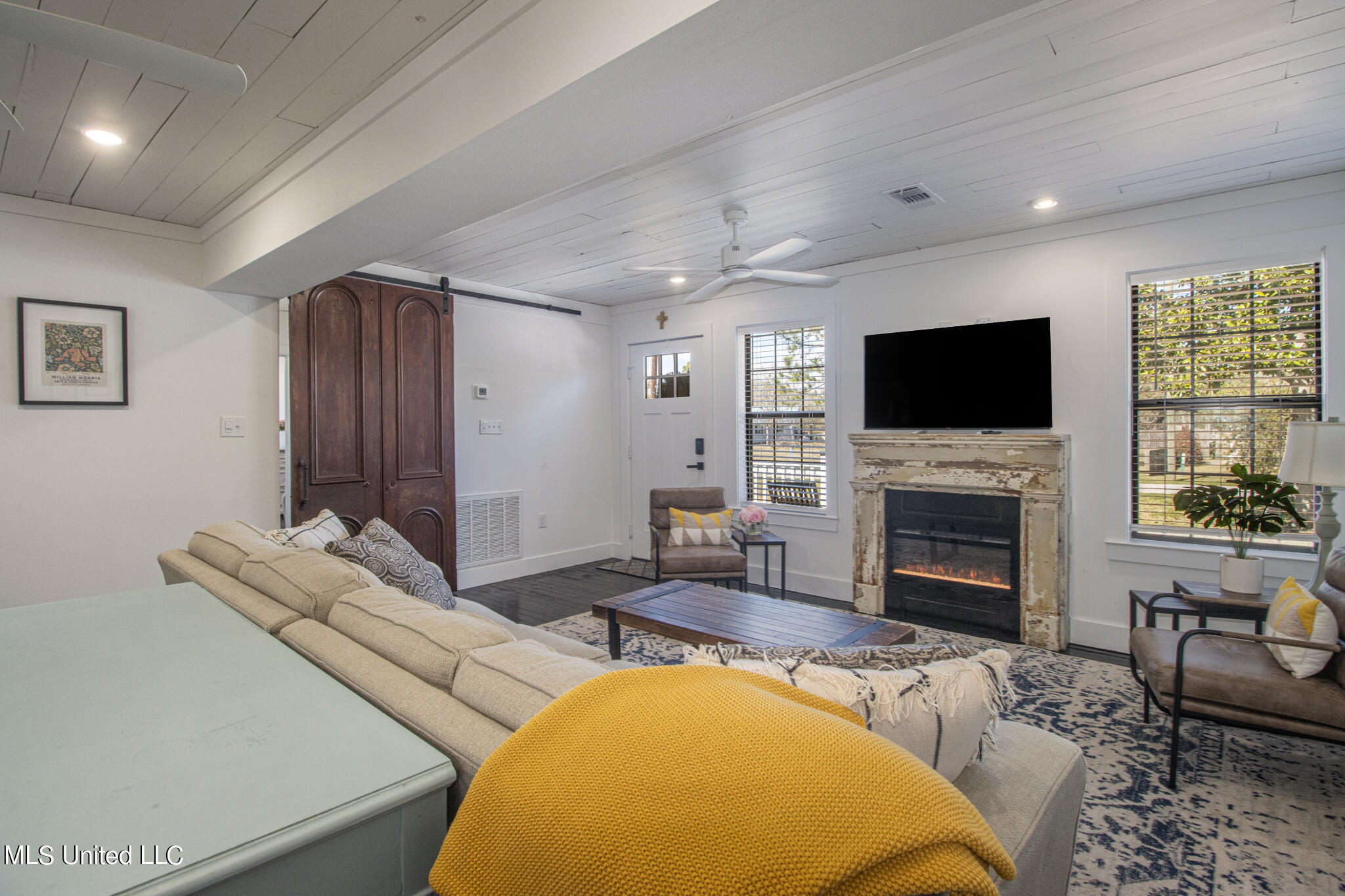 Property Photo: 411 Necaise Street MS 39576