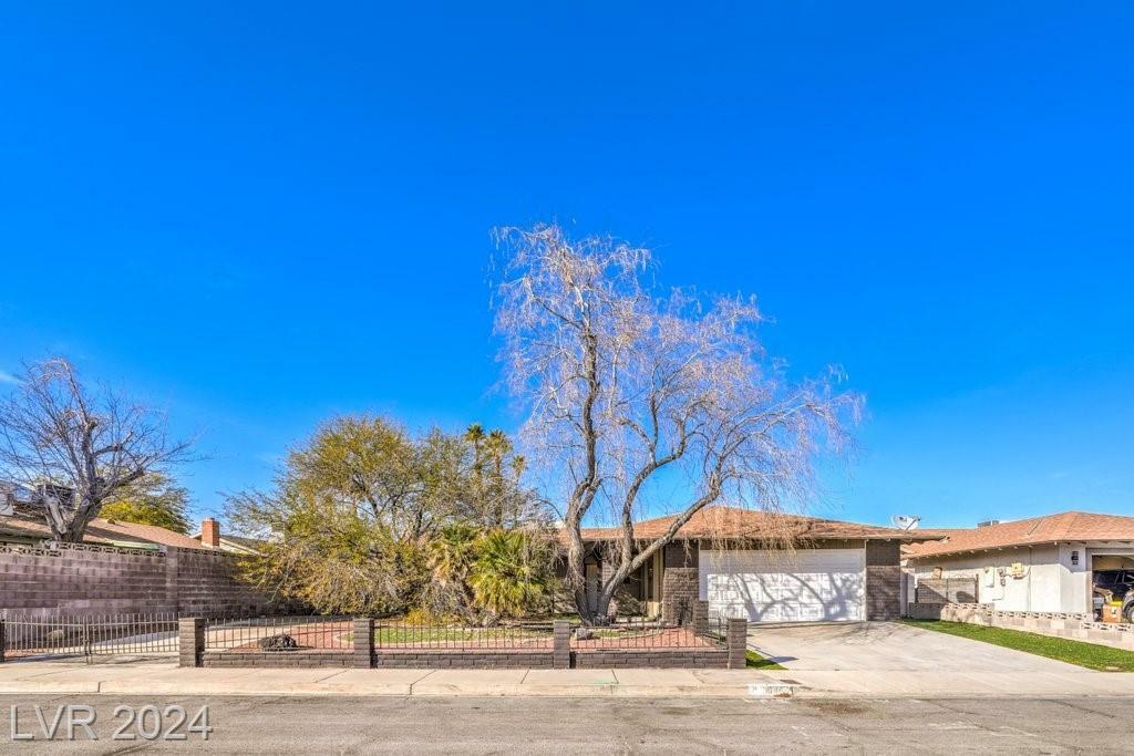 Property Photo:  6450 Derek Drive  NV 89103 