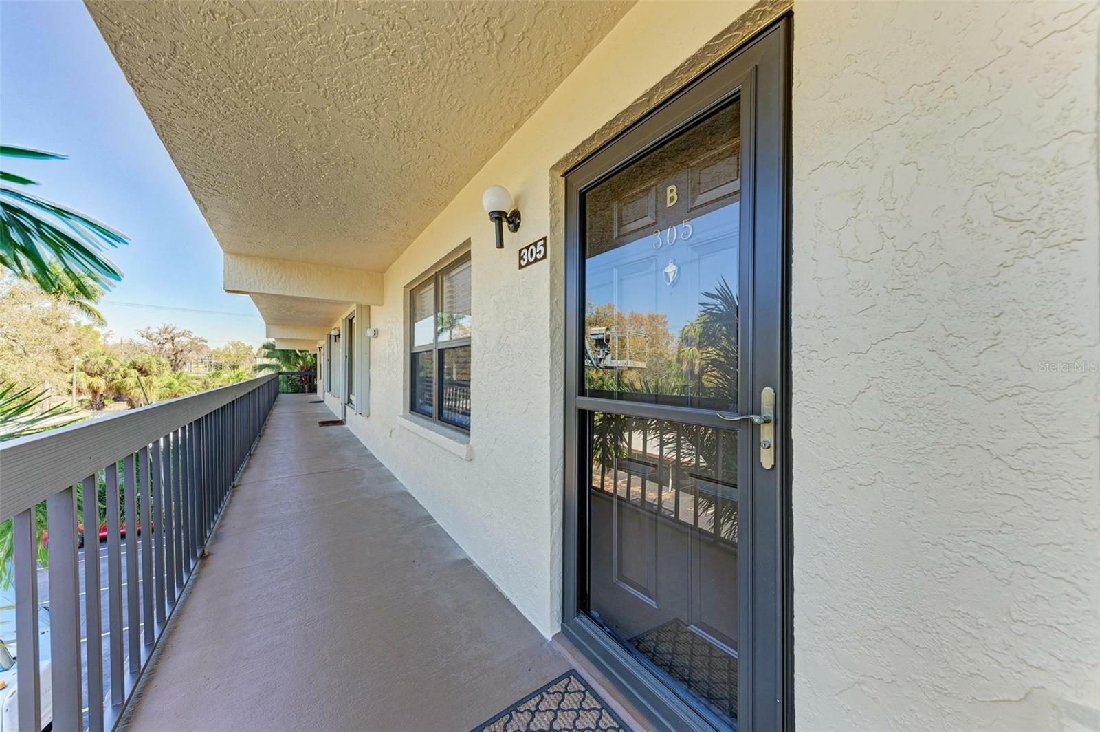 Property Photo:  315 30th Avenue W B305  FL 34205 