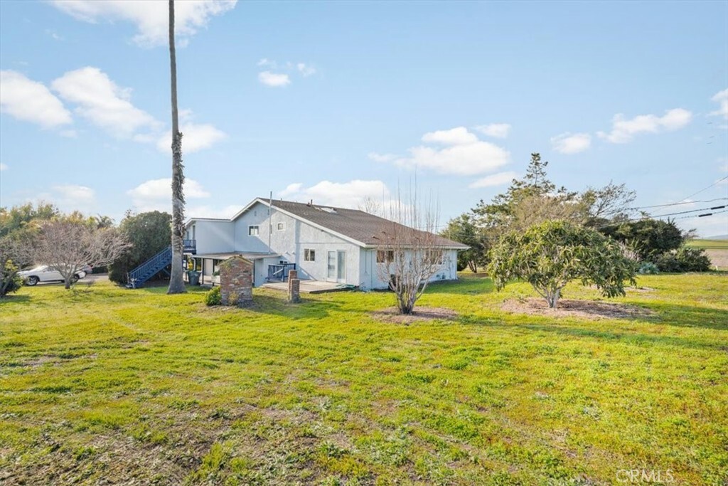 Property Photo:  570 Crestmont Drive  CA 93401 
