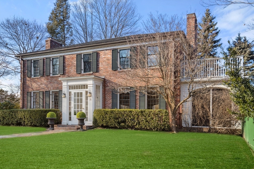 Property Photo:  35 Lockwood Road  MA 02465 