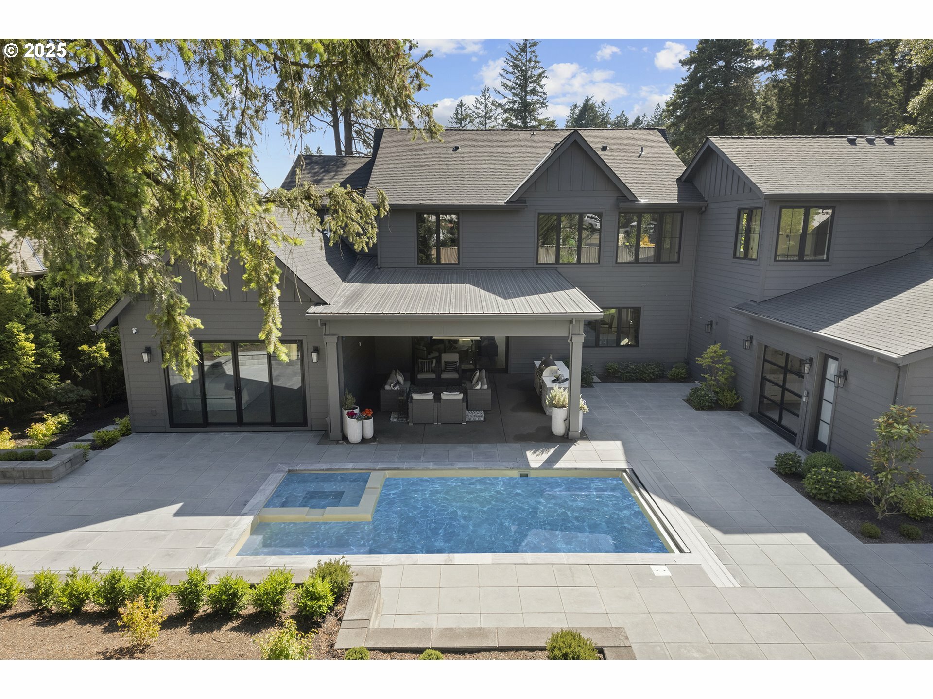 13800 Goodall Rd  Lake Oswego OR 97034 photo