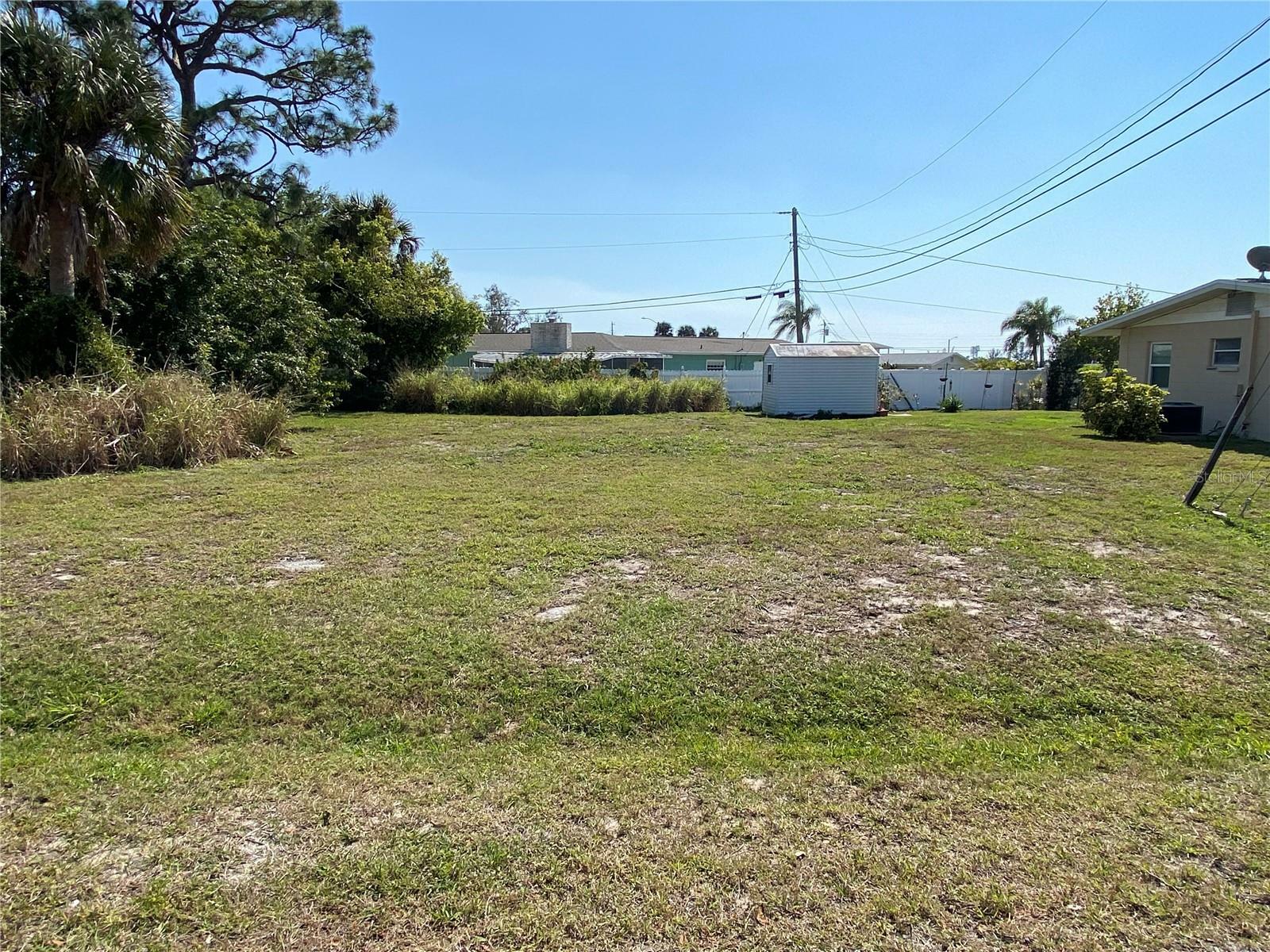 Property Photo:  Jupiter Rd  FL 34293 