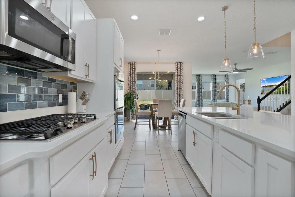 Property Photo: 1826 Western Trailway Drive FL 34787