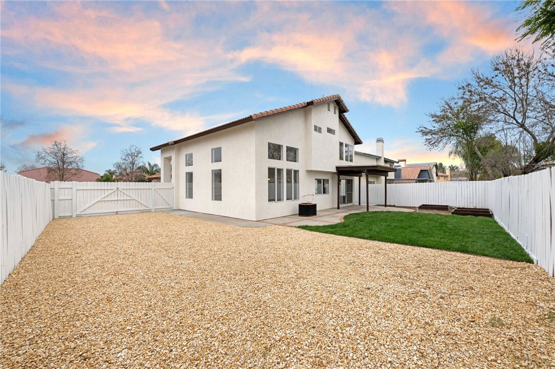 Property Photo:  1683 Arroyo Viejo Drive  CA 92583 