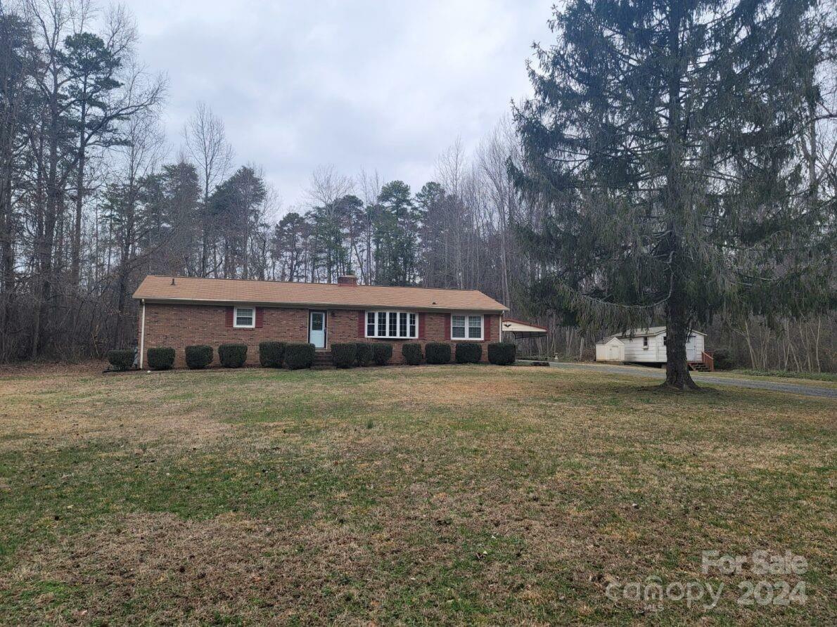 112 Wiggins Lane  Kings Mountain NC 28086 photo