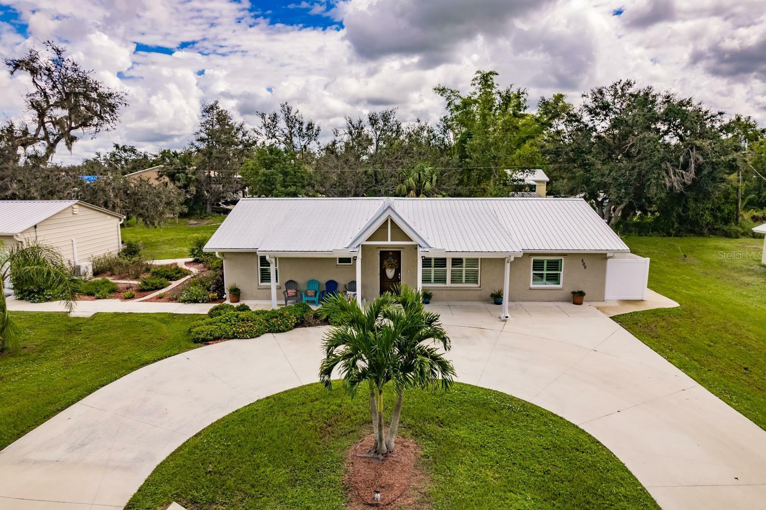 Property Photo:  500 Ridgecrest Drive  FL 33982 