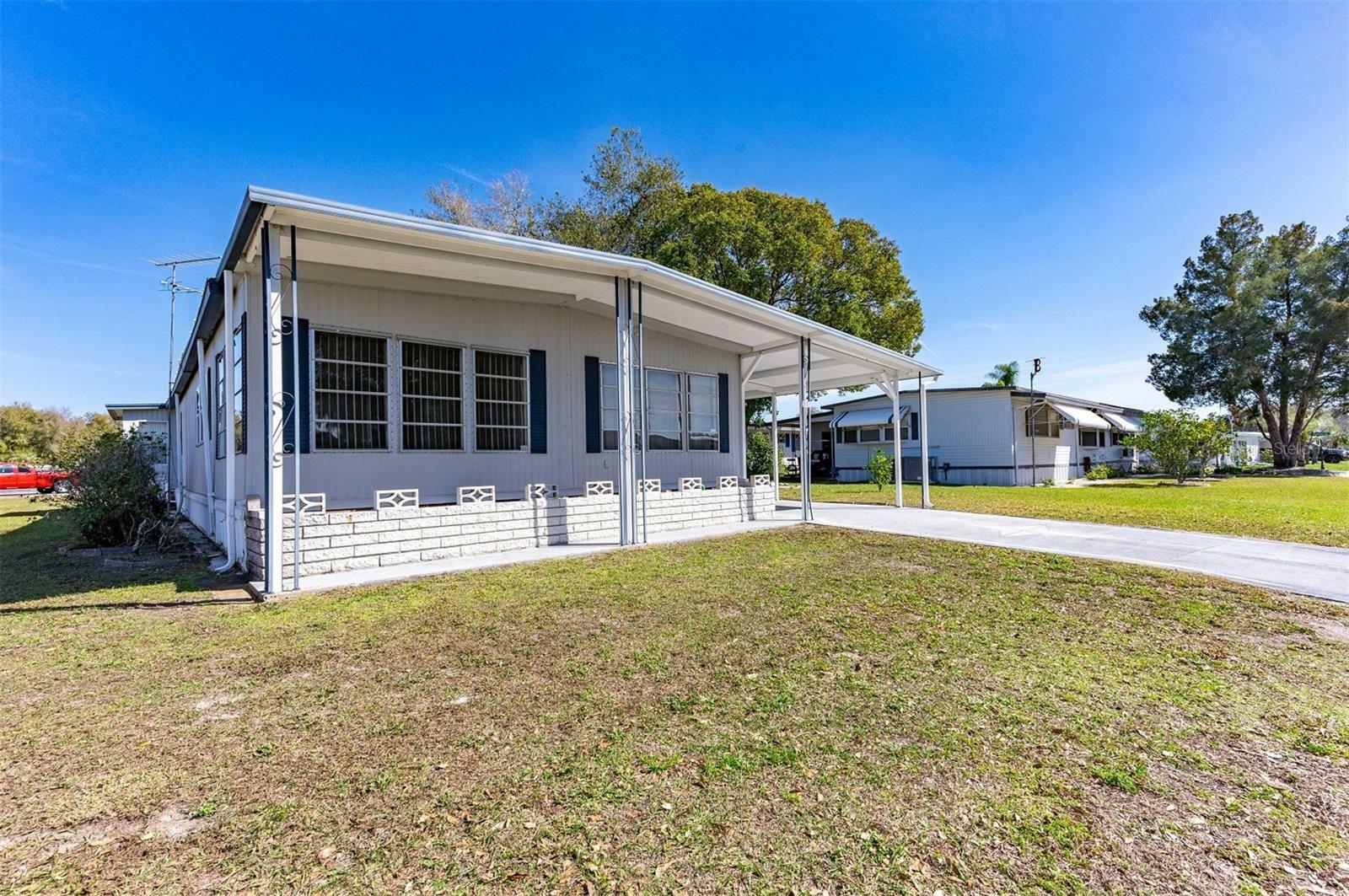 Property Photo:  38525 Willoughby Drive  FL 33540 