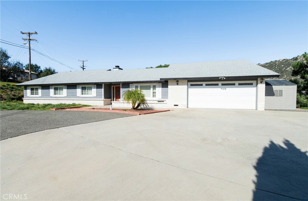 Property Photo:  1848 Tierra Libertia Road  CA 92026 