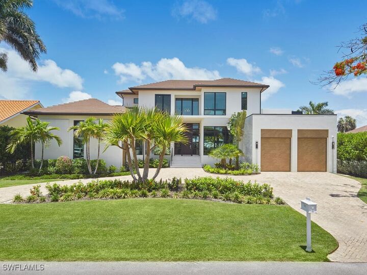 595 16th Avenue S  Naples FL 34102 photo