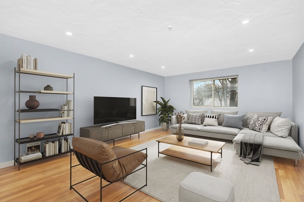 Property Photo: 211 West St 4A MA 02169