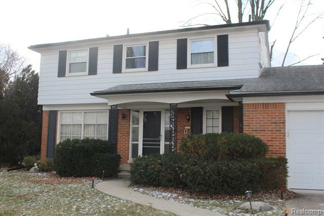 Property Photo:  21729 Constitution Street  MI 48076 