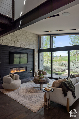 Property Photo:  3123 E Arrowhead Trl E 10  UT 84036 