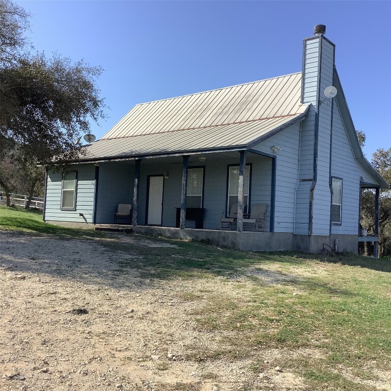 Property Photo:  701 Spoke Hollow Road  TX 78676 