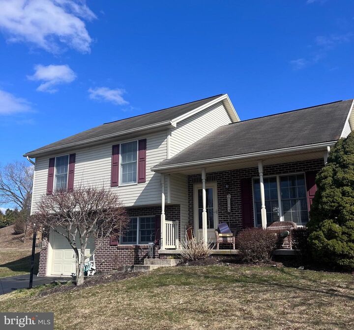 116 School Street  Millerstown PA 17062 photo