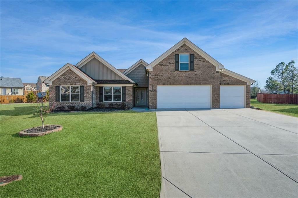 Property Photo: 4595 Orchard Ridge Court GA 30028