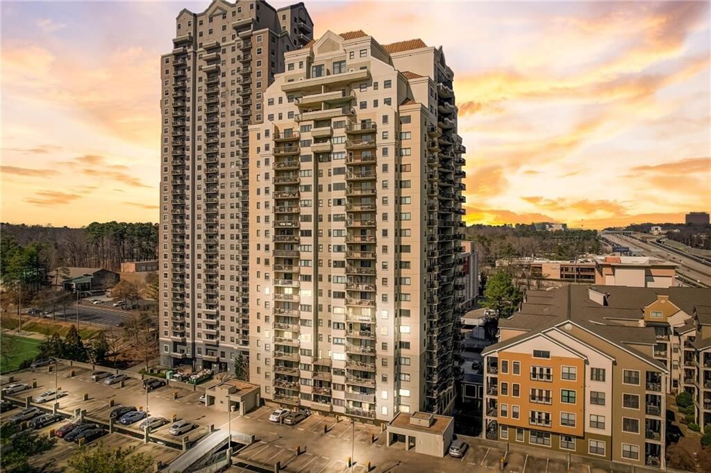 Property Photo:  795 Hammond Drive 1806  GA 30328 