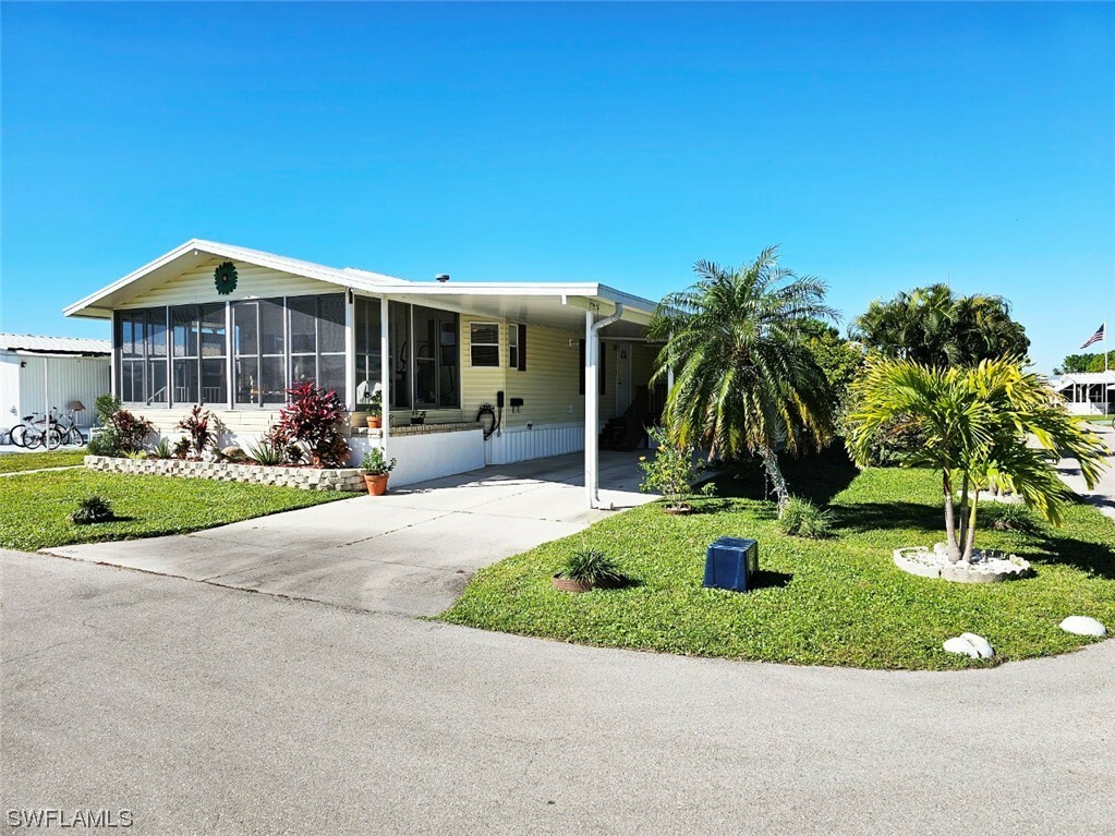 Property Photo:  130 Granada Street  FL 33905 