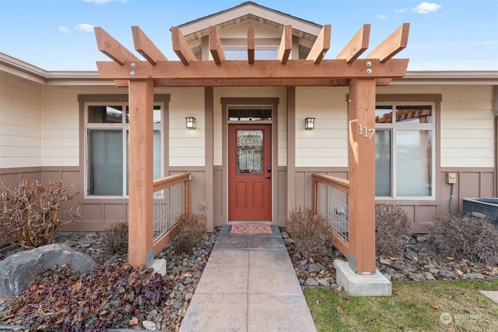 117 Red Hawk Drive  Orondo WA 98843 photo