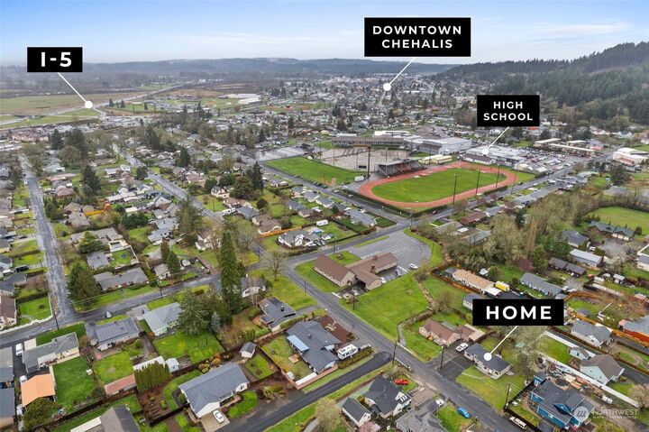 Property Photo: 1872 SW Snively Avenue WA 98532