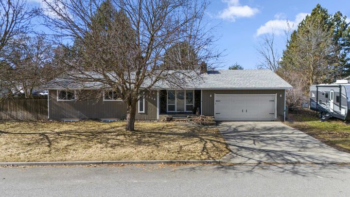 Home for sale in Spokane 2020 S Calvin Rd, Spokane, WA 99037