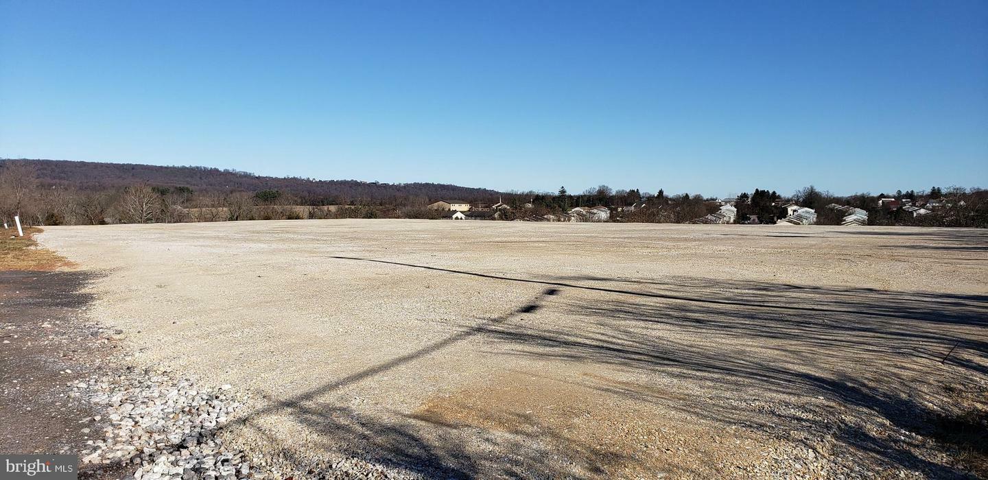 Property Photo:  960-980 Old Trail Road  PA 17319 