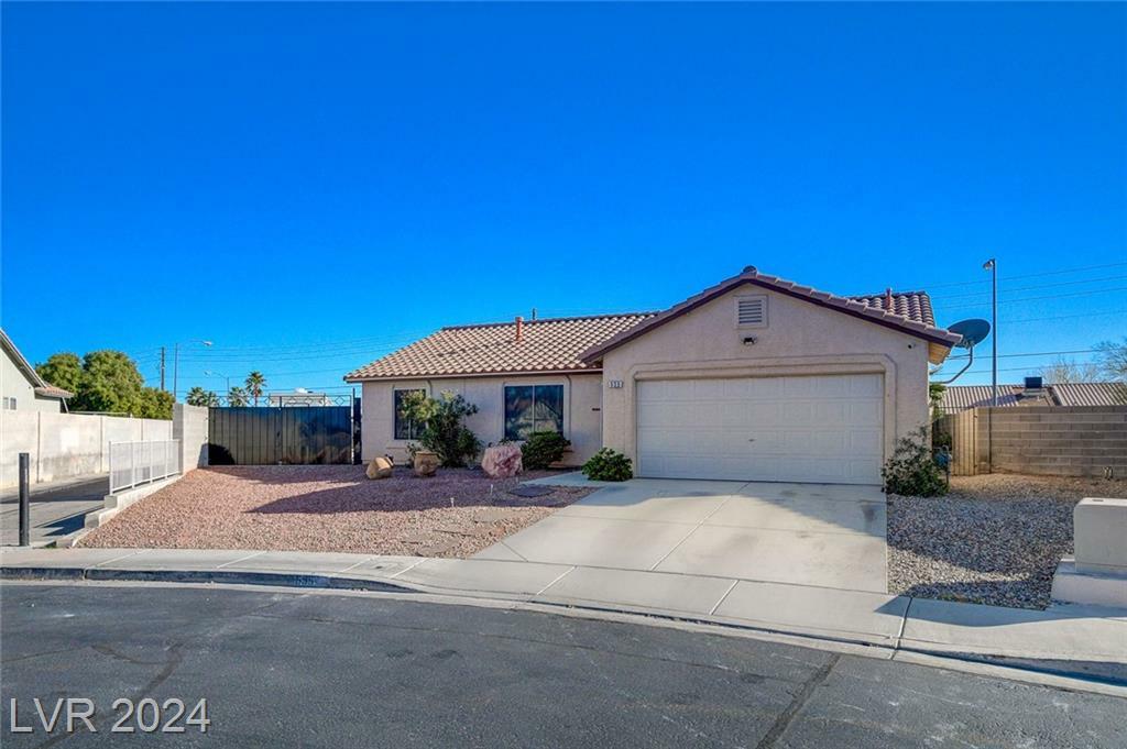 Property Photo:  535 Carlitos Avenue  NV 89031 