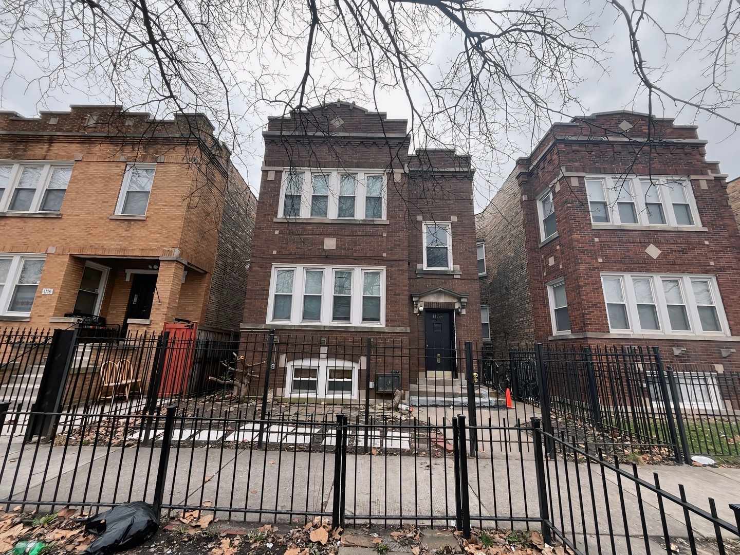 Property Photo:  1138 N Mayfield Avenue 1  IL 60651 