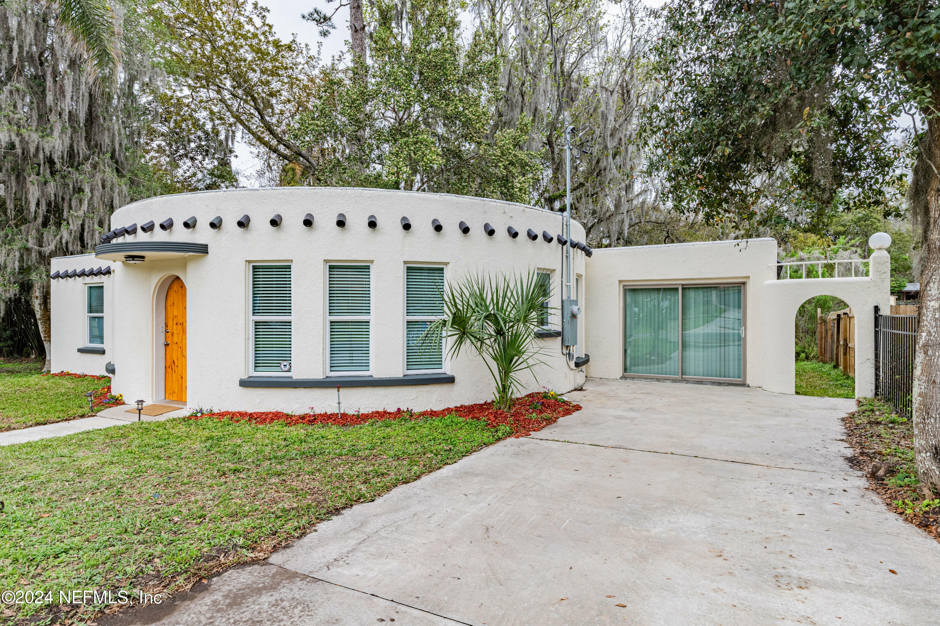 Property Photo:  9821 Winston Street  FL 32208 