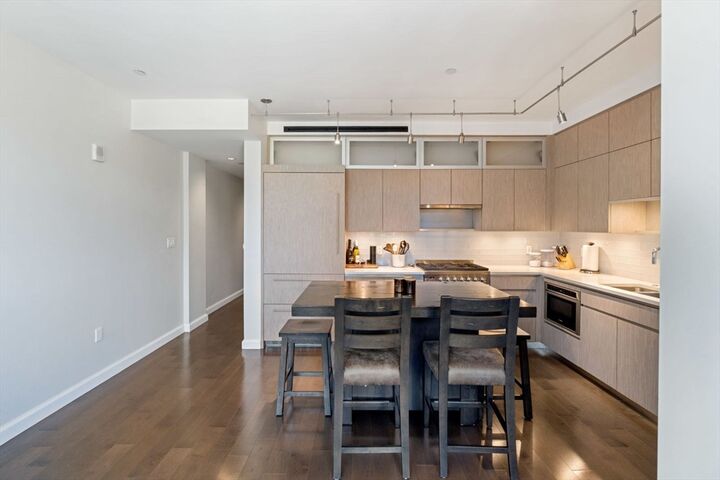 Property Photo: 43 Westland Ave 411 MA 02115