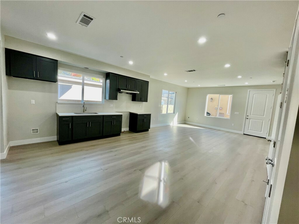 Property Photo:  3358 Angelus Ave  CA 91770 