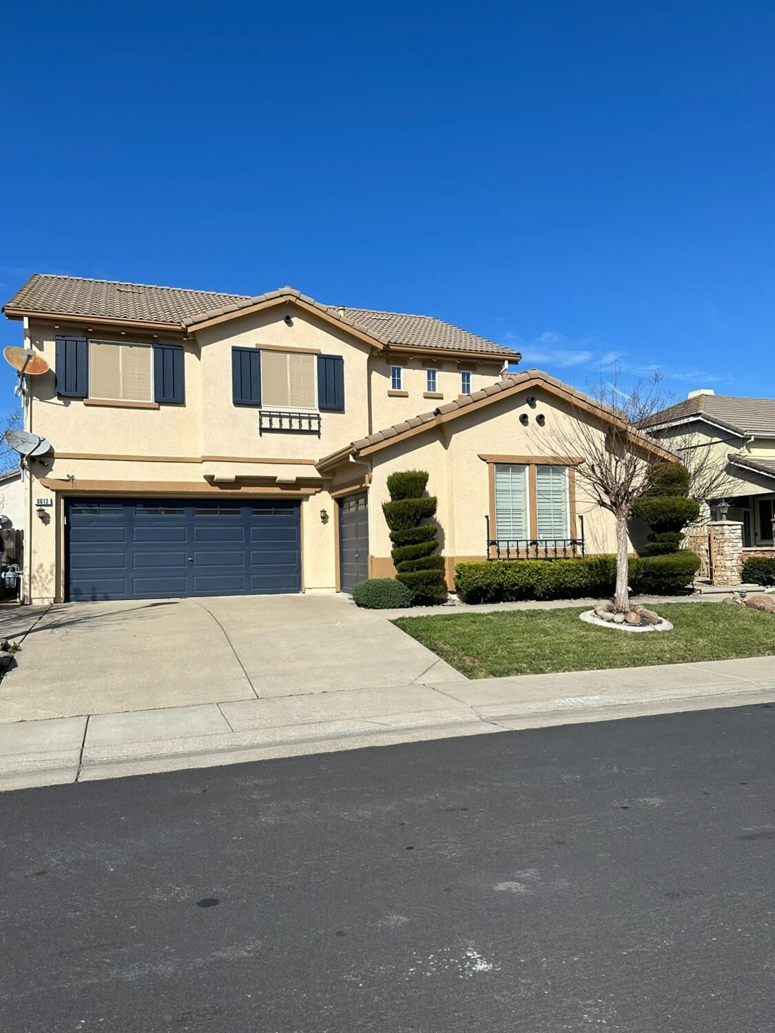 Property Photo: 8613 Territorial Way CA 95624