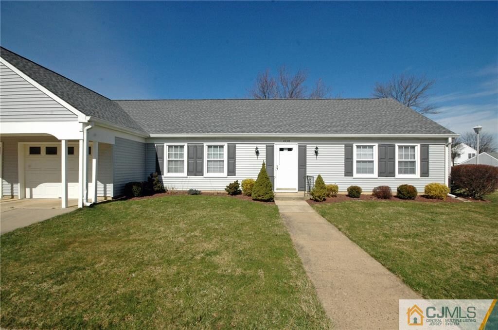 Property Photo:  0-475A Rockport Way 475A  NJ 08831 