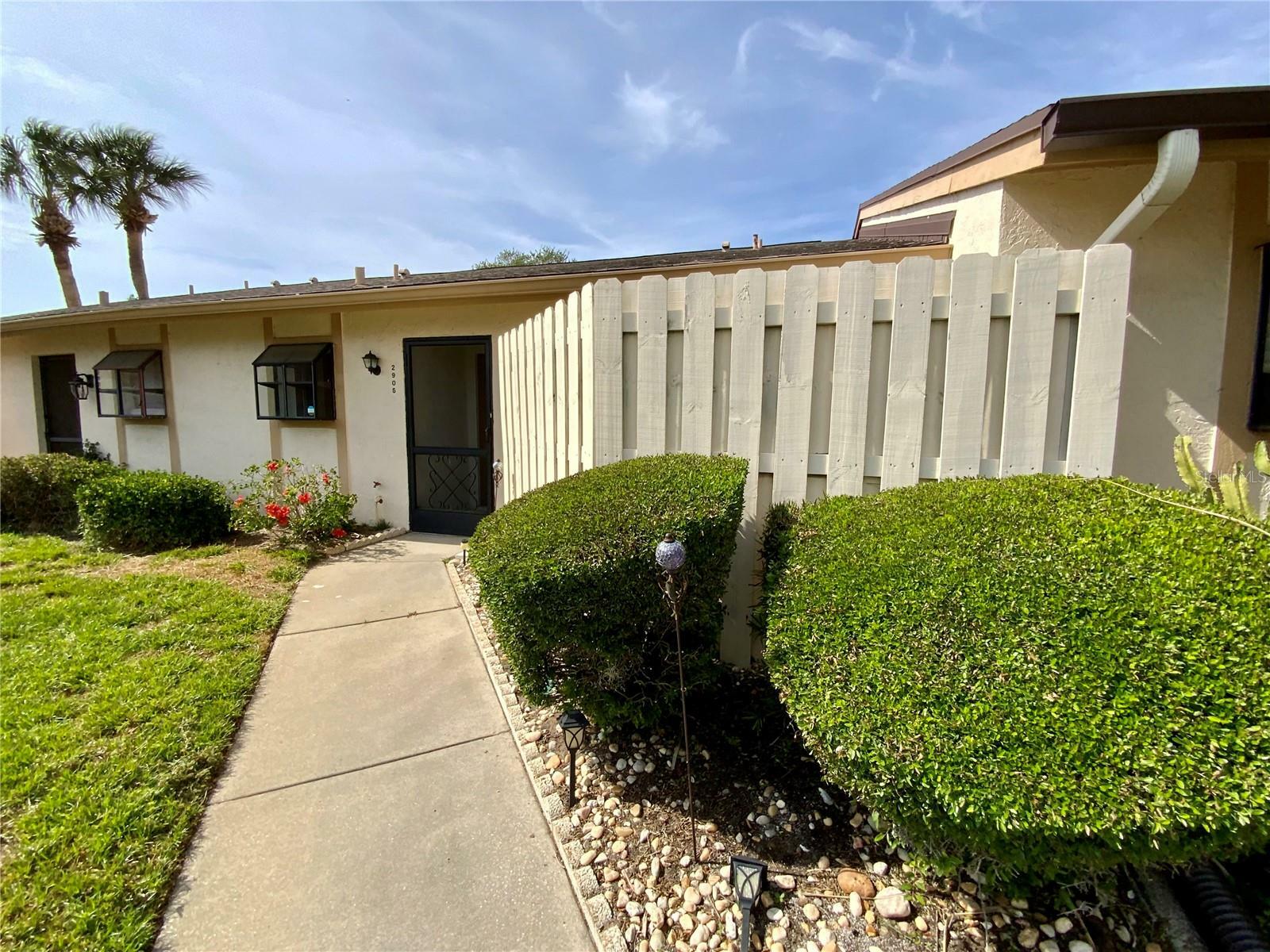 Property Photo:  2905 63rd Street W 2905  FL 34209 