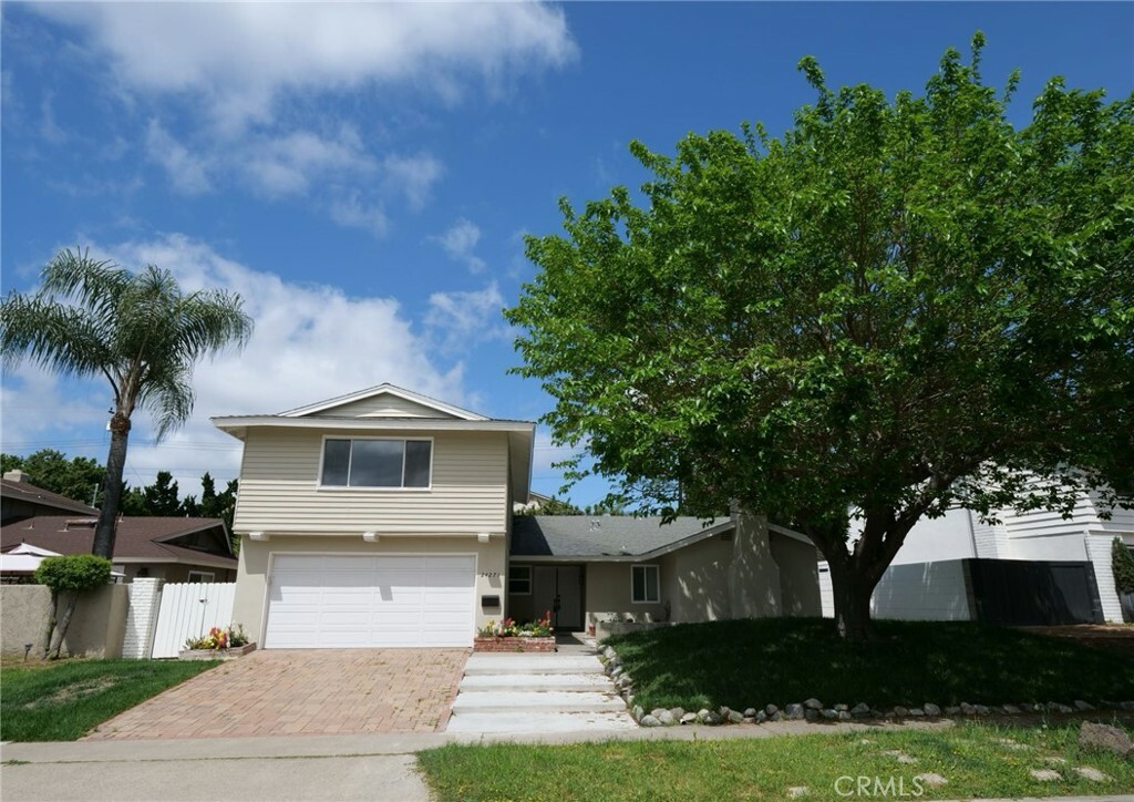 24271 Twig Street  Lake Forest CA 92630 photo
