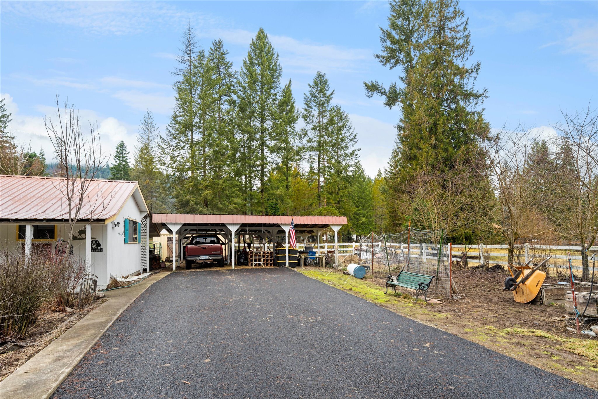 Property Photo: 22 Center Drive MT 59935