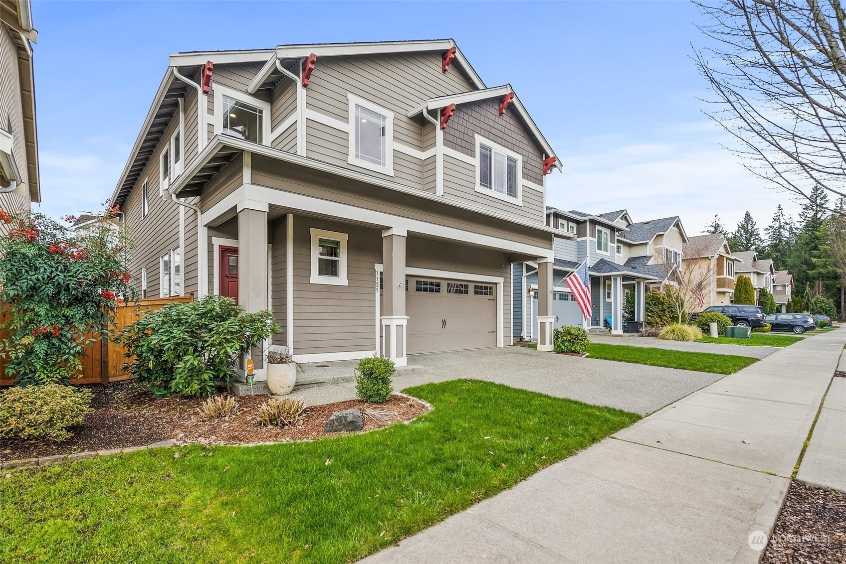 Property Photo:  3325 Aurora Street NE  WA 98516 