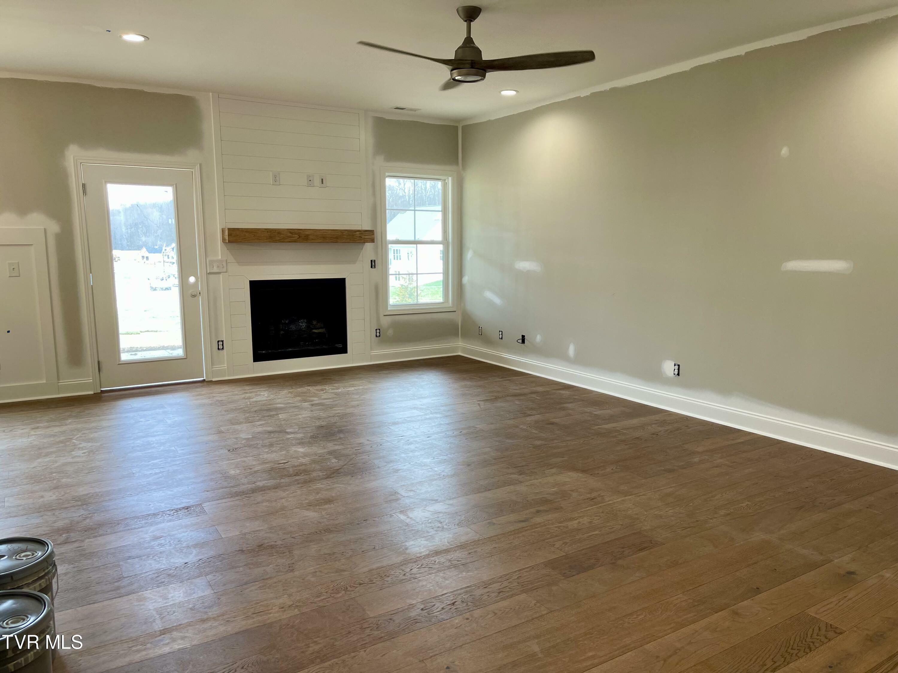 Property Photo:  122 Tanners Cove  TN 37615 